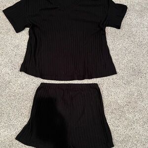 Black Ribbed Two-Piece Maternity Set